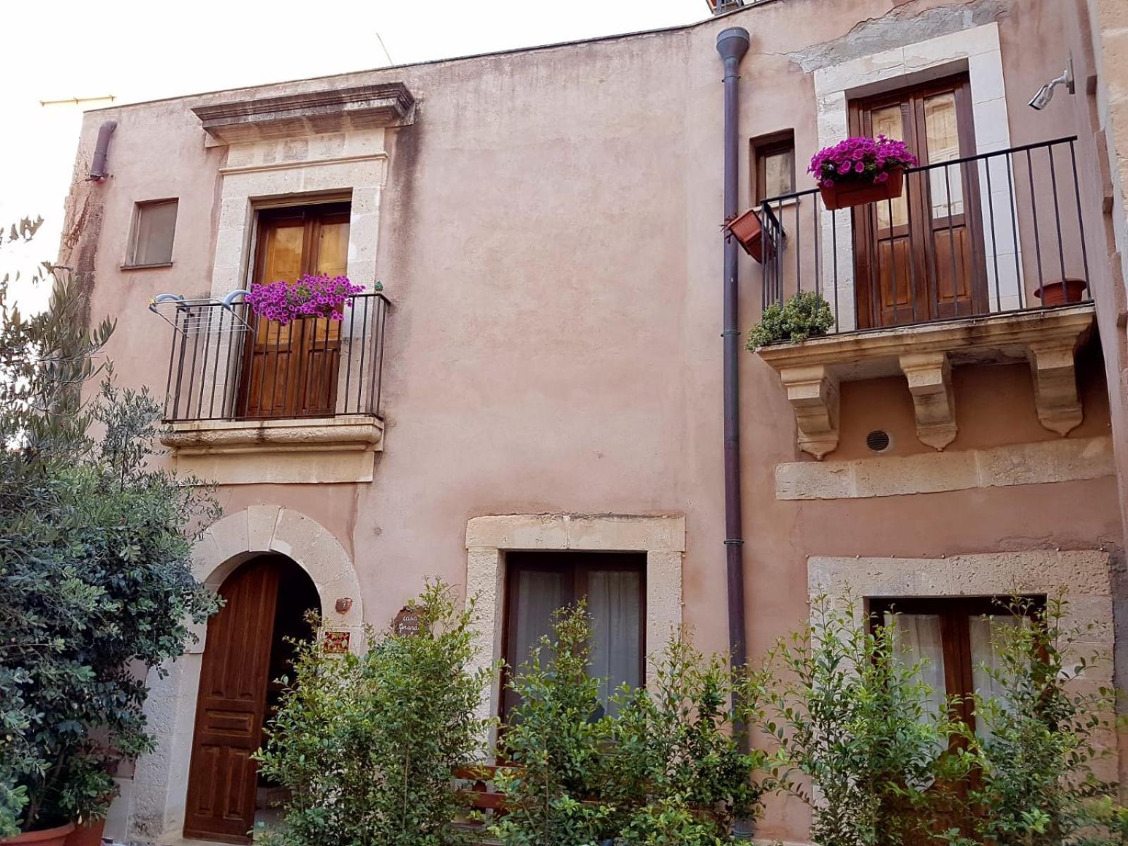 Guest house Affittacamere Resalibera